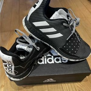 VGUC Adidas Harden Vol. 3 3 basketball shoes size 6.5